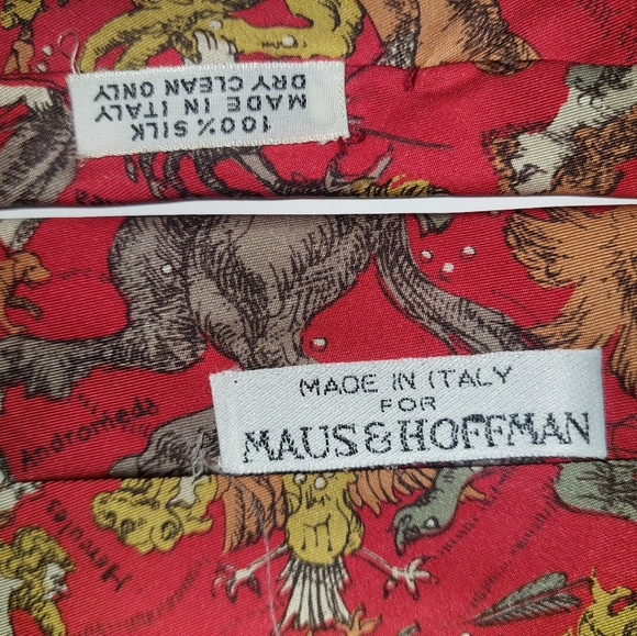 Maus and Hoffman Tie Vtg Constelations Astral Red Silk Italy 3.25"W × 59"L RARE - Picture 4 of 4